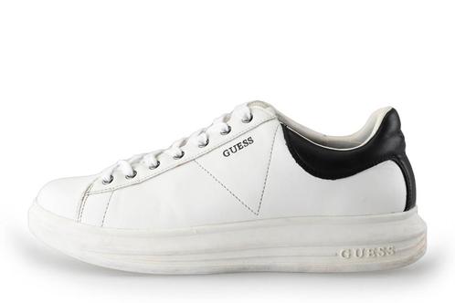Guess Sneakers in maat 44 Wit | 5% extra korting, Kleding | Heren, Schoenen, Wit, Zo goed als nieuw, Sneakers, Verzenden