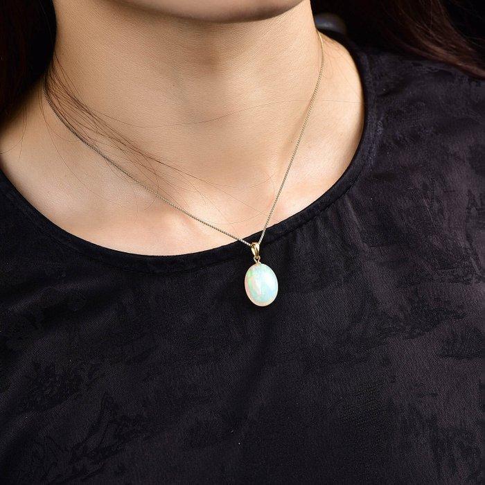 Zeer exclusieve natuurlijke opalen hanger Een intense kleur, Verzamelen, Mineralen en Fossielen