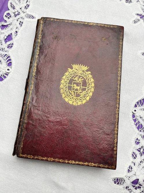 Voltaire - Histoire de Charles XII roi de Suède - 1785, Antiek en Kunst, Antiek | Boeken en Manuscripten