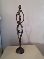 Corry Ammerlaan - Statue, Op Eigen Benen - 55 cm - Bronze -