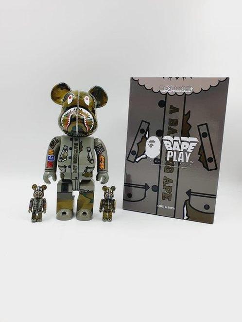 Bape x Medicom Toy Be@rbrick - Be@rbrick Bap x Alpha  Camo, Antiek en Kunst, Kunst | Schilderijen | Modern