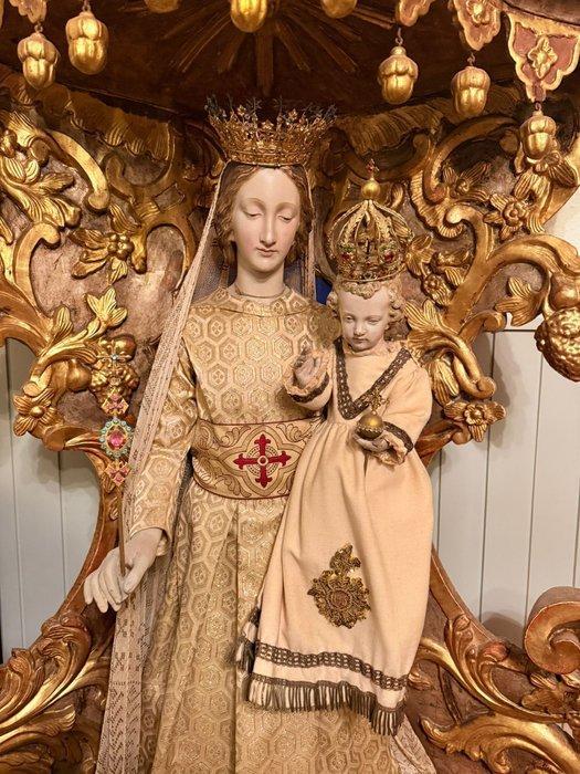 Staakmadonna 19e-eeuw in 18e-eeuwse kapel - Hout, Textiel -, Antiquités & Art, Art | Art non-occidental