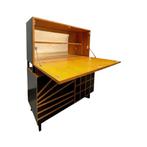Hoog dressoir - Hout, fineer