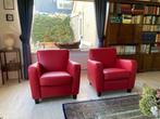 Set van 2 leren fauteuils met houten poten - rood leer -, Huis en Inrichting, Fauteuils, Nieuw, 75 tot 100 cm, Landelijk, Leer