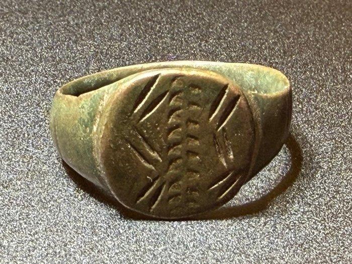 Époque Viking Bronze Anneau exceptionnellement bien, Antiquités & Art, Antiquités | Autres Antiquités