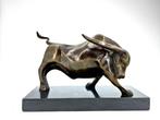 Beeld, Taureau signé E. Valdez - 20 cm - Brons