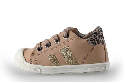 Jopper Sneakers in maat 21 Bruin | 5% extra korting, Kinderen en Baby's, Kinderkleding | Schoenen en Sokken, Jongen of Meisje