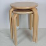 Kruk (2) - Frosta-stijl - Multiplex berk - Twee stapelbaar