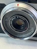 Kuribayashi Petri Half 7 ( 1962 ) Appareil photo demi-format