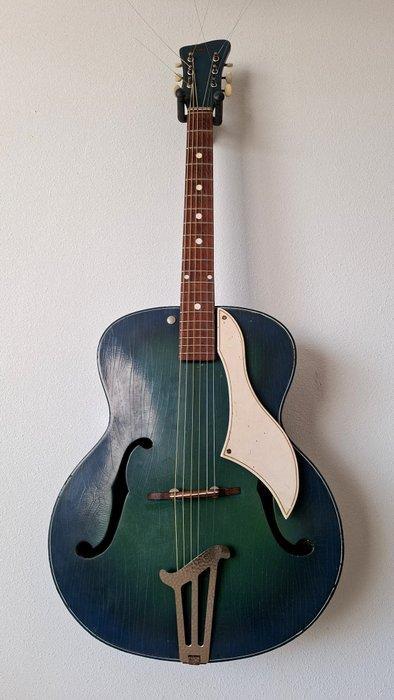 Unicon Nederland Venlo - - Archtopgitaar - Nederland, Muziek en Instrumenten, Snaarinstrumenten | Gitaren | Akoestisch