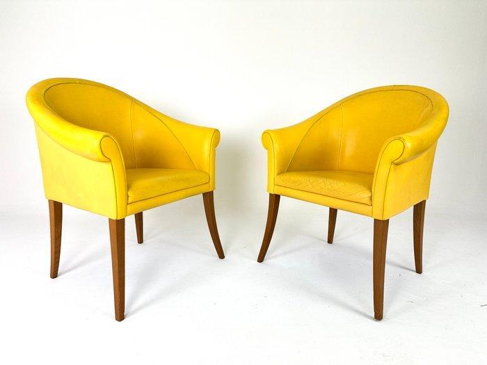 Poltrona Frau - Luca Scacchetti - Chaise (2) - Sinan - Cuir,, Antiek en Kunst, Antiek | Meubels | Stoelen en Sofa's