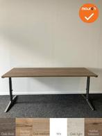 Ahrend Mehes handmatig verstelbaar bureau - nieuw blad in kl, Zakelijke goederen, Werkplek, Ophalen of Verzenden, Gebruikt, Bureau