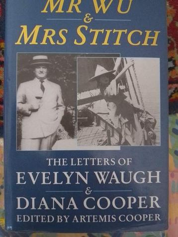 Mr. Wu and Mrs.Stitch: The Letters of Evelyn Waugh and Diana, Verzenden