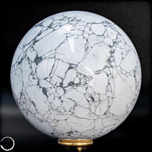Zeldzame natuurlijke Howlith knikker uit Canada Meesterwerk, Verzamelen, Mineralen en Fossielen