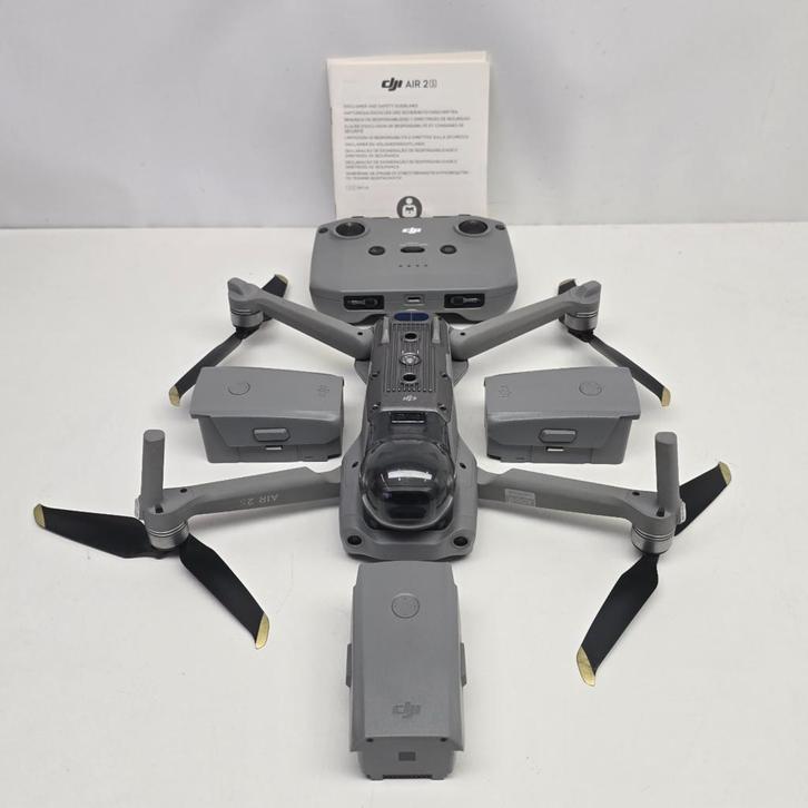 DJI Air 2S Drone Inc. 3 Accus 595 gram | Nette Staat, Audio, Tv en Foto, Drones, Nieuw, Ophalen of Verzenden