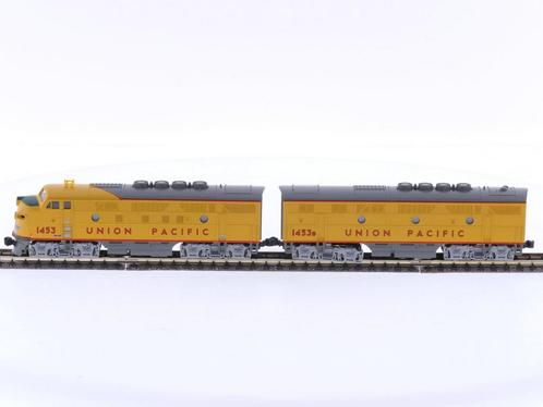 Schaal N Kato 106-0305 diesellocomotief set F3 A+B 1453+1..., Hobby & Loisirs créatifs, Trains miniatures | Échelle N, Enlèvement ou Envoi