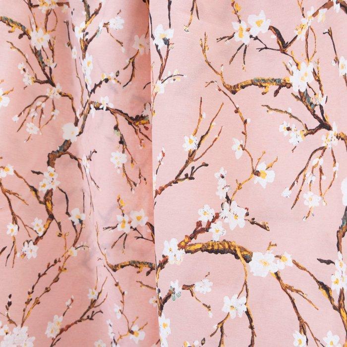 Elegant decoratief weefsel - Kersenbloesempatronen op een, Antiek en Kunst, Antiek | Tapijten, Tafelkleden en Textiel