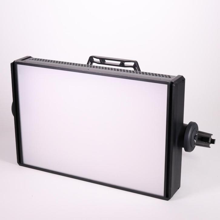 Aputure Nova P300C Kit | Occasion (TVA incluse), Audio, Tv en Foto, Fotografie | Fotostudio en Toebehoren, Ophalen of Verzenden