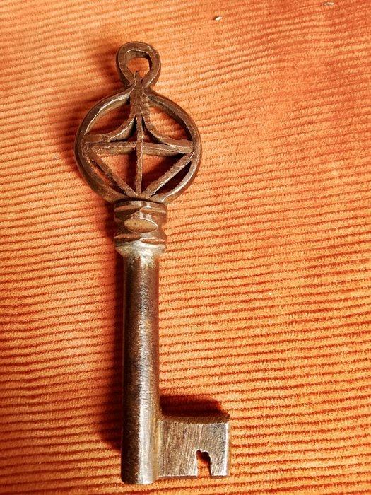 Sleutel - Venetië zeventiende eeuw, Antiquités & Art, Antiquités | Autres Antiquités