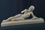 D.Daniel - sculptuur, Nu féminin - 23 cm - Terracotta, Nieuw