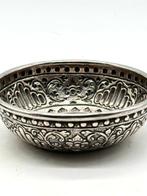 No reserve-Stevige antieke Balinese zilveren (rijst), Antiek en Kunst