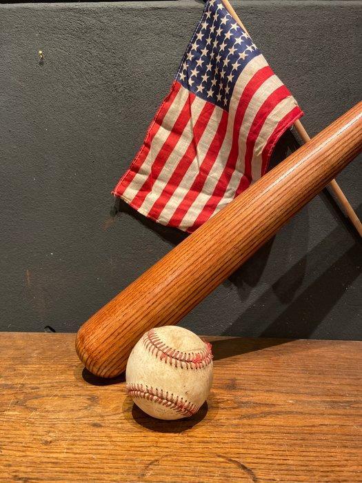Vintage baseball bat - leather ball - Vintage honkbal, Verzamelen, Overige Verzamelen