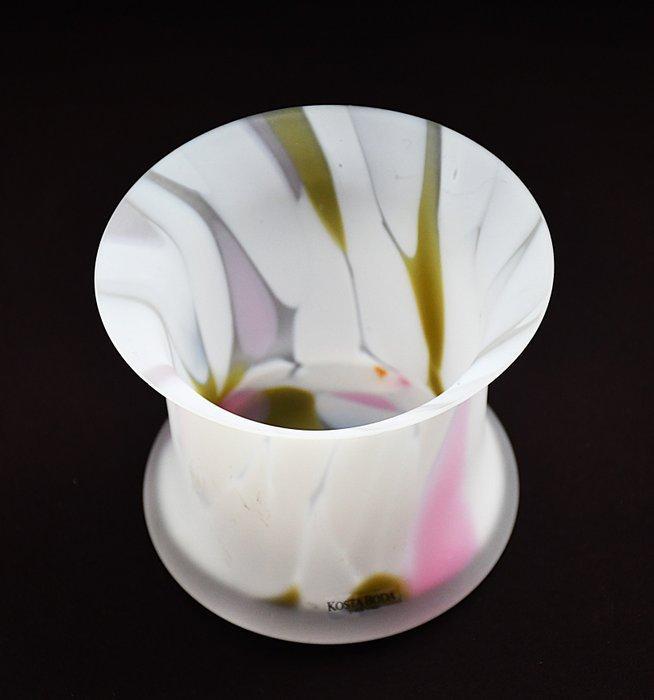 Kosta Boda - Monica Backström - Vaas - Zelda - Glas-in-lood, Antiquités & Art, Curiosités & Brocante