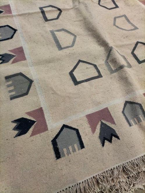 Tappeto Kilim by Matco carpets made in India - koninklijk -, Huis en Inrichting, Stoffering | Tapijten en Vloerkleden