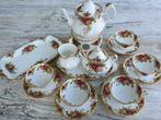 Royal Albert - Theeservies (9) - Old country rose -, Antiek en Kunst