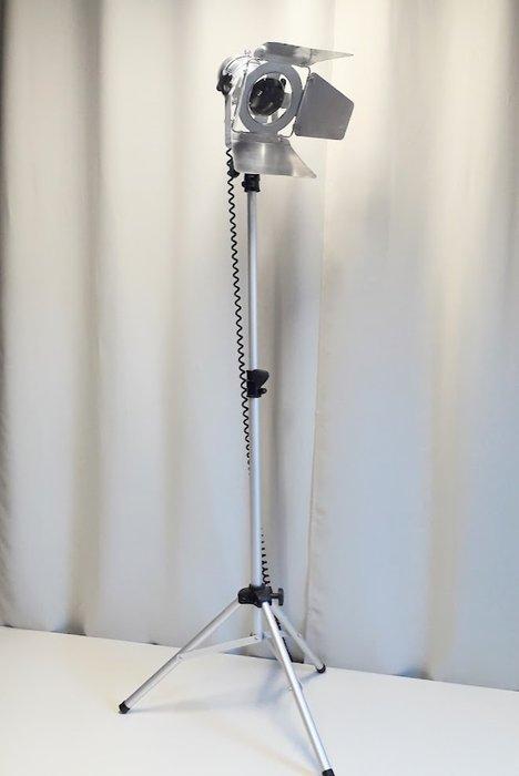 Statief vloerlamp - Theaterlamp - in hoogte verstelbaar -, Huis en Inrichting, Overige Huis en Inrichting
