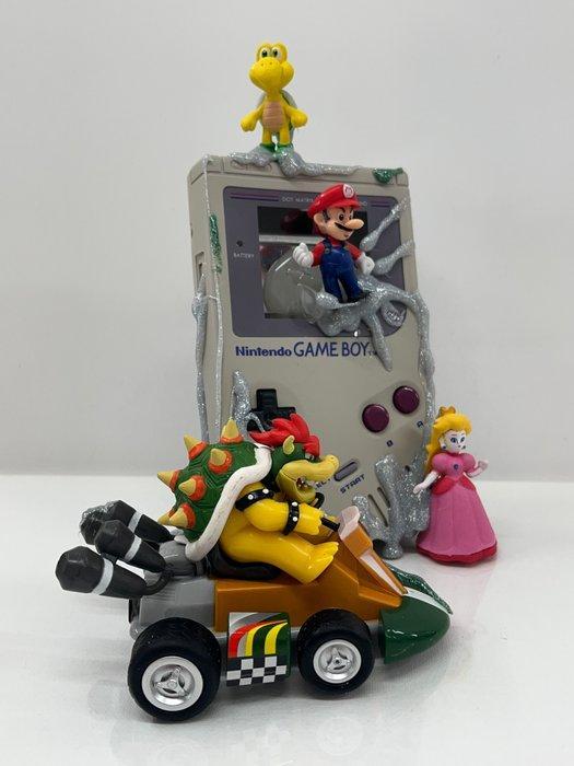 Alvin Silvrants - Super Mario Kart - Nintendo Game boy, Antiek en Kunst, Kunst | Designobjecten