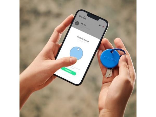Veiling - Chipolo Pop Bluetooth Tracker & KeyFinder Blauw, Handtassen en Accessoires, Activity trackers