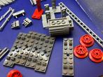 Lego Set - 7835 - Train - vintage train and rial parts