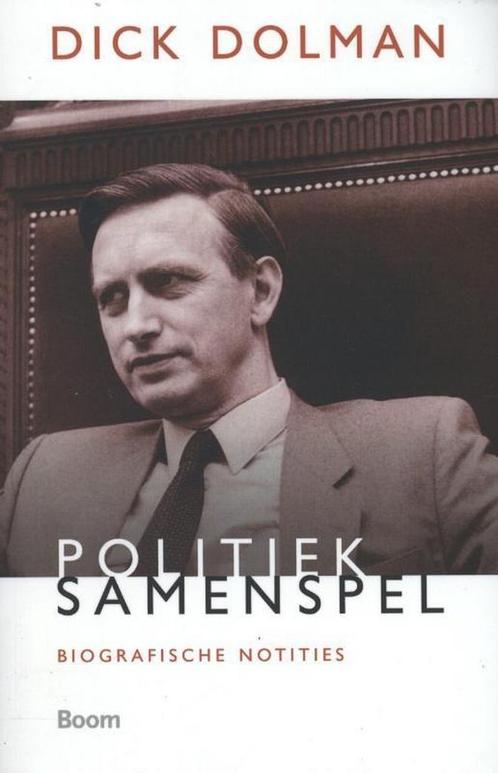 Politiek samenspel 9789461050298 Dick Dolman, Boeken, Overige Boeken, Zo goed als nieuw, Verzenden