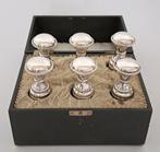 Flessenkurk (6) - met parelranden, in originele etui, ca., Antiek en Kunst, Antiek | Zilver en Goud