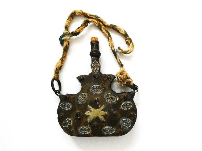 Handvervaardigd - Fles (2) - 2 Decoratieve handvervaardigde, Antiek en Kunst, Kunst | Niet-Westerse kunst