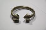 . Noord-Afrika Bronze Open Bracelet with Conical Terminals