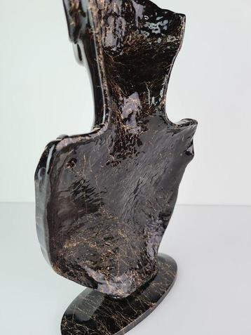 Santicri (1992) - Tired Face Black & Gold Marble beschikbaar voor biedingen