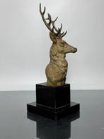 Statuette, Le Cerf - 32 cm - Marbre, Régule