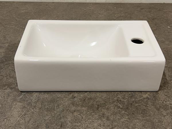 Veiling - Fontein 39,5x23x11cm wit, Doe-het-zelf en Bouw, Sanitair