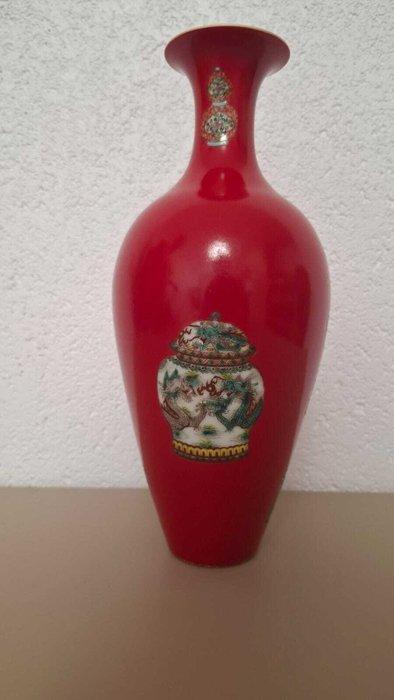 Vaas - Porselein - China (Zonder Minimumprijs), Antiek en Kunst, Antiek | Overige Antiek