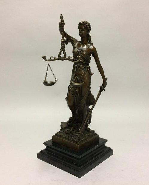 sculptuur, Vrouwe Justitia - 33 cm - Brons, Antiek en Kunst, Kunst | Designobjecten