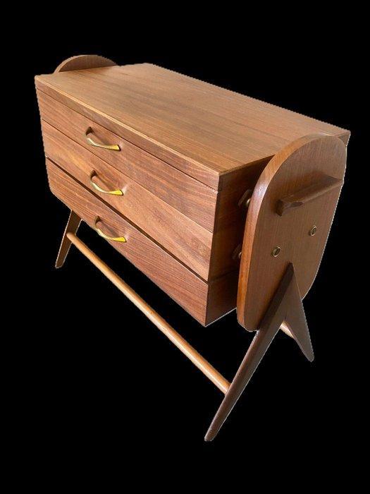 Naaidoos - Teak - Harmonica-model, Antiek en Kunst, Curiosa en Brocante