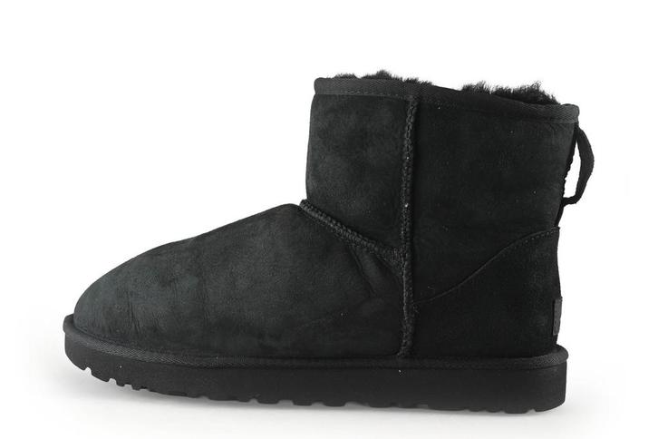 Ugg Boots in maat 40 Zwart, Kleding | Dames, Schoenen, Zwart, Gedragen, Overige typen, Verzenden