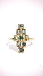 Ring - 14 karaat Geel goud - 2.70ct. tw. Saffier - Saffier, Nieuw