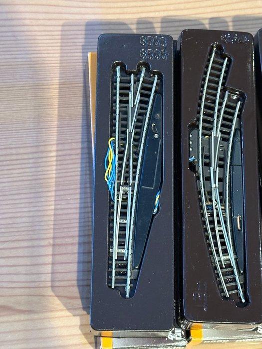 Märklin Z - 8562, 8563, 8569 - Modeltreinsporen (4) - 4x, Hobby en Vrije tijd, Modeltreinen | H0