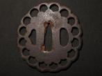 Katana - Fer forgé - Sukashi Tsuba : C4-996 - Japon -, Antiek en Kunst