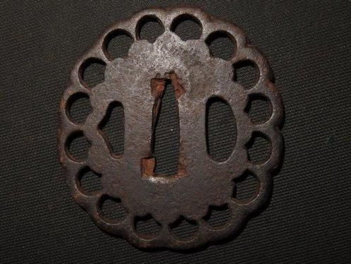 Katana - Fer forgé - Sukashi Tsuba : C4-996 - Japon -, Antiek en Kunst, Antiek | Overige Antiek