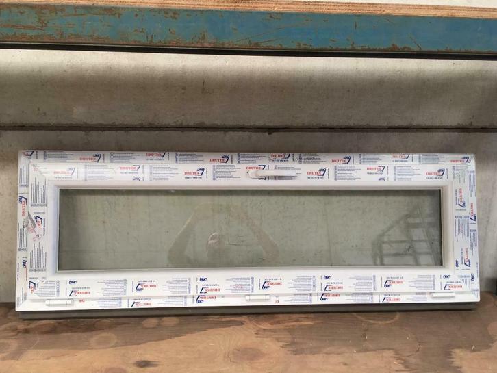 Raam, Kozijn kiepraam 150x50  direct leverbaar uit Stock, Doe-het-zelf en Bouw, Raamkozijnen en Schuifdeuren, Inclusief glas, Nieuw