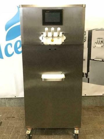 Smach 4000. Softijsmachine 3 kraans met pasteurisatie beschikbaar voor biedingen
